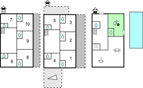 Duce House | Ten-Bedroom Holiday Home In Duce