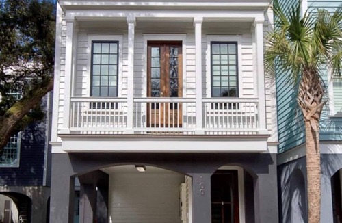 Old Village House | Ten minutes to Beach & Town: Contemporary Living in Historic Old Village