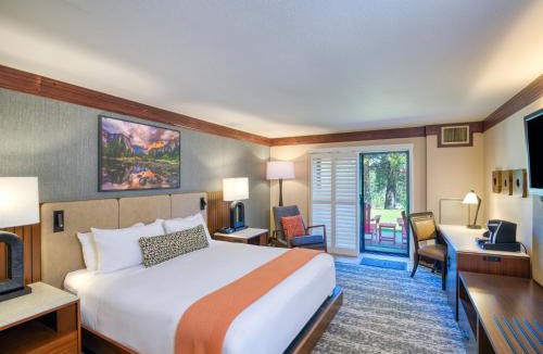 Fish Camp Resort | Tenaya at Yosemite
