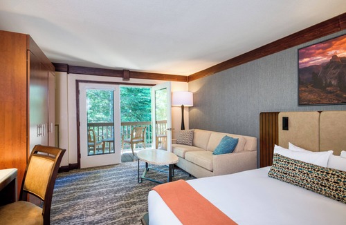 Fish Camp Resort | Tenaya at Yosemite