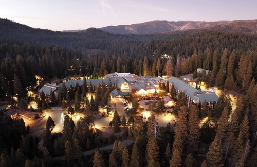 Fish Camp Resort | Tenaya at Yosemite