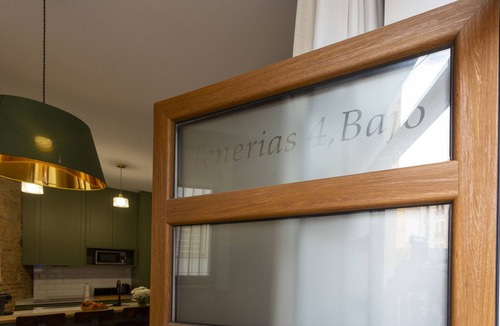 Barrio del Carmen Apartment | Tenerias Apart Corp, Bajo