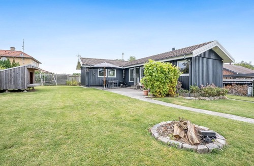 Strøby Ladeplads House | "Tenho" - 150m from the sea by Interhome