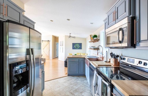 Lakeside House | Tenmile Lakeview Hideaway