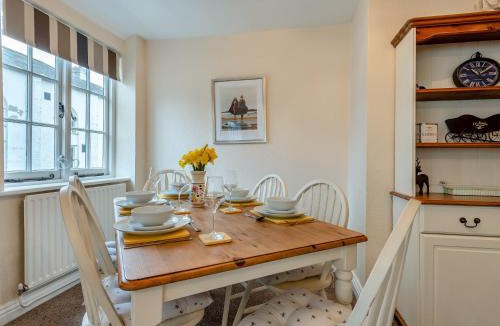 Wareham House | Tennay Cottage