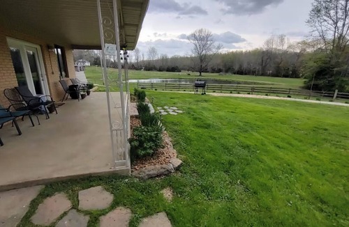 Lutts House | Tennessee 50-Acre Getaway