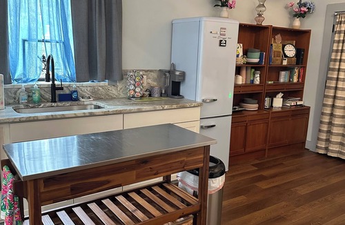 Muddy Pond Apartment | Tennessee Dream Getaway