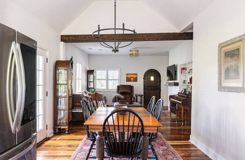 Shelbyville House | Tennessee Getaway (Jack Daniel’s, Nearest Green)