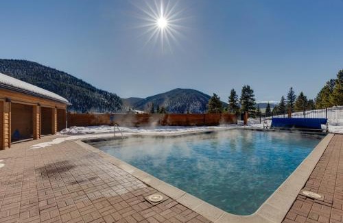 Keystone Villa | Tennis Townhome 1337 : 2