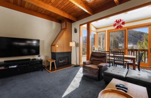 Keystone Villa | Tennis Townhome 1337 : 2