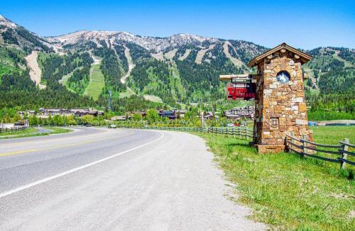 Teton Village Apartment | Tensleep A10