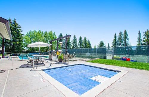 Teton Village Apartment | Tensleep B11