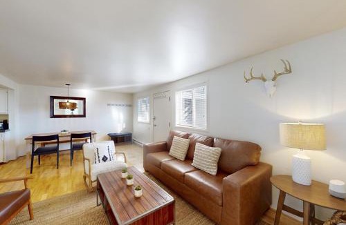 Teton Village Apartment | Tensleep B11