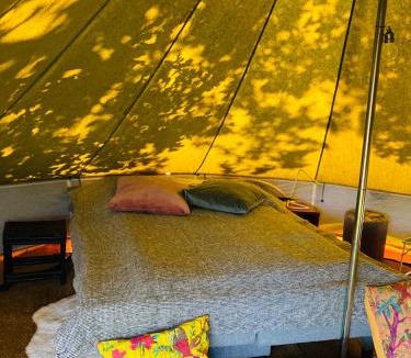 Idrac-Respailles Other | Tente bivouac Option bain chauffée au bois