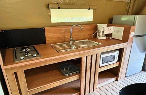 Concourson-sur-Layon Other | Tente confortable - 4 pers. - API-1-52-2628