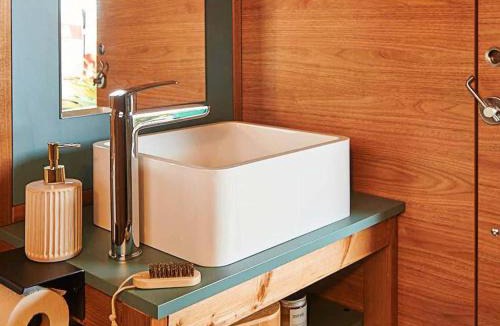 Concourson-sur-Layon Other | Tente confortable - 4 pers. - API-1-52-2628