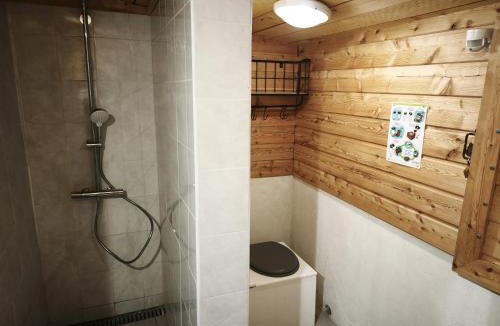 Entraigues Other | Tente de 4 personnes en pleine nature