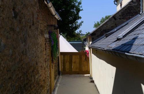 Le Molay-Littry Other | Tente Saharienne