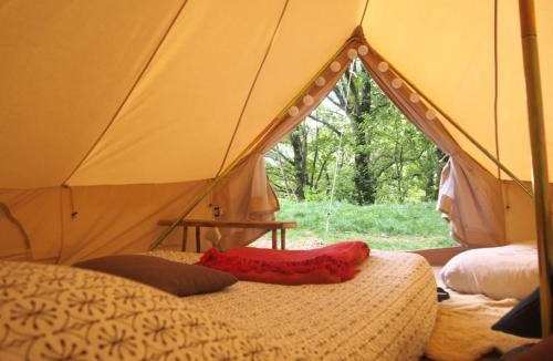 Burzet Other | Tente Tipi en pleine forêt
