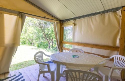 Fenouillet Other | Tente Toile & Bois - 2 Chambres, Terrasse - API-1-52-789