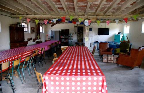 Saint-Hilaire-sur-Puiseaux Other | Tentes Safari aux Gîtes de Cormenin