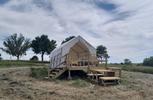 Loup City RV Rental | Tentrr State Park Site - Nebraska Sherman SRA – Redwood Lakeview A – Single Ca