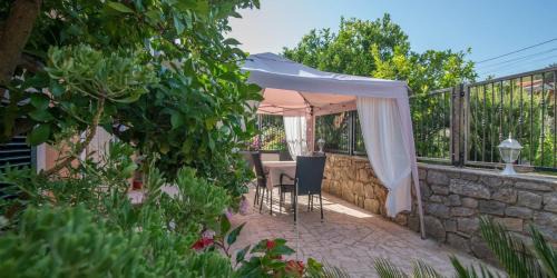 Veli Losinj Apartment | Teo
