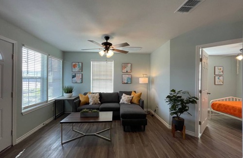 Aransas Pass House | Tequila Sunrise Getawaynn