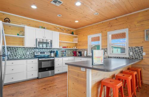 Aransas Pass House | Tequila Sunrise