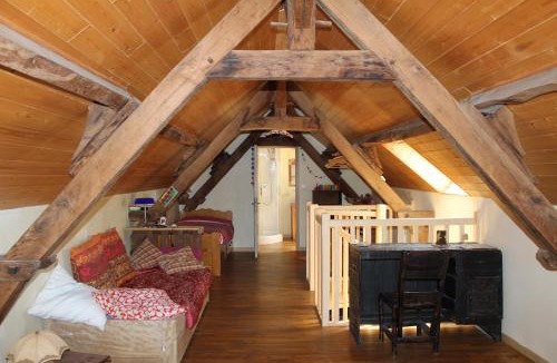 Beyssac House | Ter'lenn