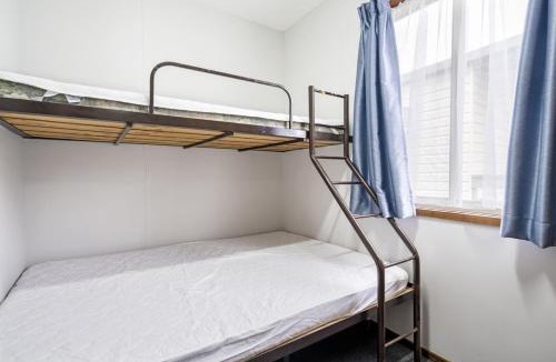 Teralba Hotel | Teralba Lakeside Caravan Park