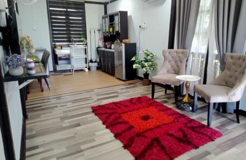 Kampung Serdang Baru House | Teratak Damai STC