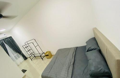 Bandar Sri Sendayan House | Teratak Rayyan Sendayan Homestay