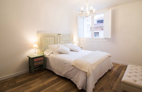 Zaragoza Old Town Apartment | TERCERO B - 3 B - APARTAMENTOS ALMADA - Plaza del Pilar