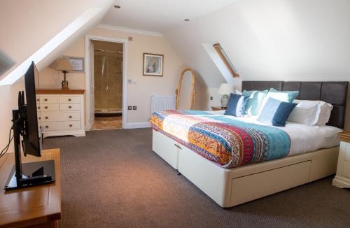 Hawkinge House | Terlingham Lane Cottage