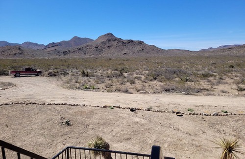 Brewster County Apartment | Terlingua Casita de Chiles Barndominium