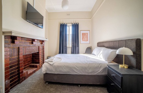Yarrawonga Hotel | Terminus Hotel Yarrawonga