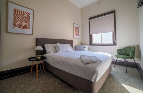 Yarrawonga Hotel | Terminus Hotel Yarrawonga