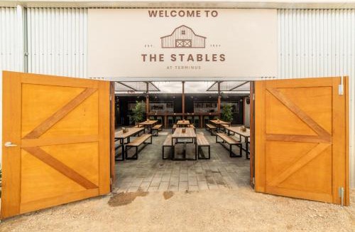 Yarrawonga Hotel | Terminus Hotel Yarrawonga