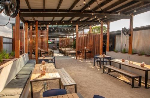 Yarrawonga Hotel | Terminus Hotel Yarrawonga