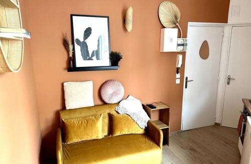 Jamin Apartment | Terra Cotta # REIMS