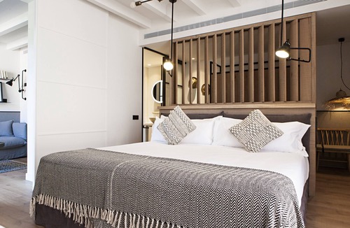 La Morera de Montsant Hotel | Terra Dominicata - Hotel & Winery