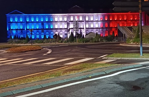 La Demi-Lune Apartment | Terrace apartment