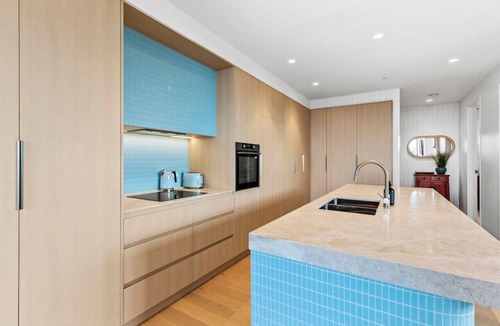 Ocean Grove Apartment | Terrace Getaway-12pm winter check out!