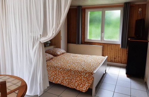 Villainville House | TERRACE COTTAGE