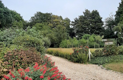 Villainville House | TERRACE COTTAGE