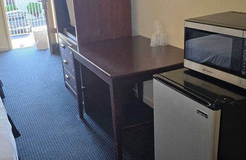 Richmond Annex Hotel | Terrace Inn and Suites