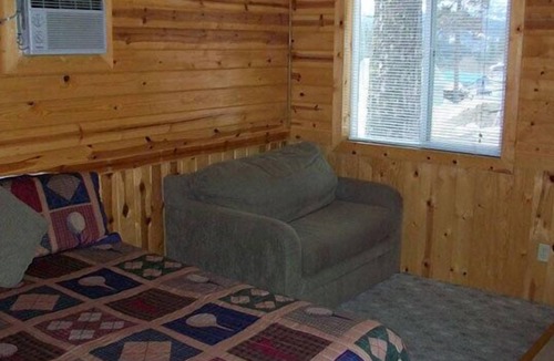 Garden Valley Hotel | Terrace Lakes Resort