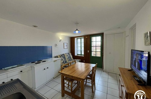 Montalba-le-Chateau House | Terrace - MONTALBA-LE-CHATEAU