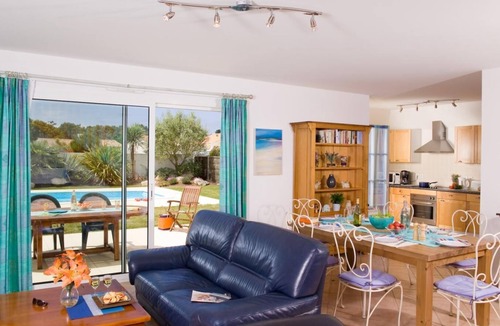 Saint-Jean-de-Monts Villa | Terrace, parking, tv, 104m², Saint-Jean-de-Monts